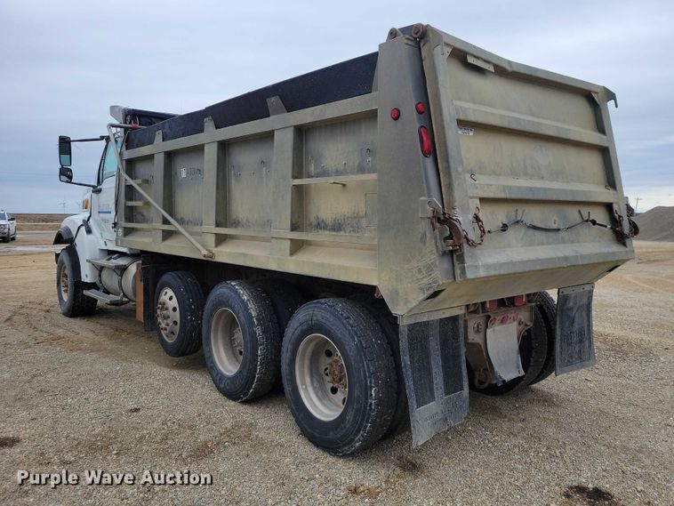 image for item NK9936 2007 Sterling LT9500 dump truck
