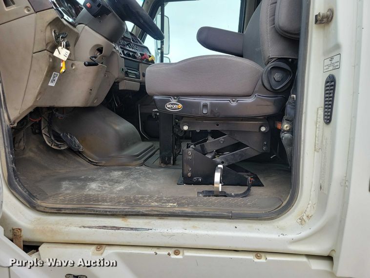 image for item NK9936 2007 Sterling LT9500 dump truck