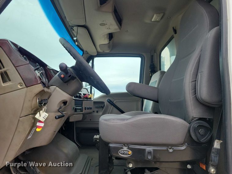 image for item NK9936 2007 Sterling LT9500 dump truck