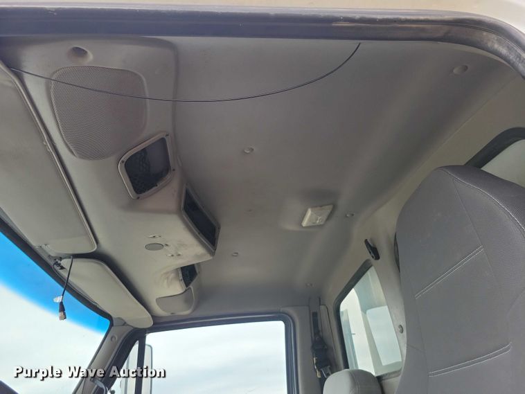 image for item NK9936 2007 Sterling LT9500 dump truck