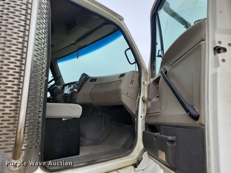 image for item NK9936 2007 Sterling LT9500 dump truck