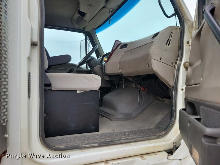 image for item NK9936 2007 Sterling LT9500 dump truck