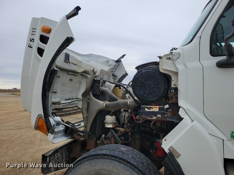 image for item NK9936 2007 Sterling LT9500 dump truck