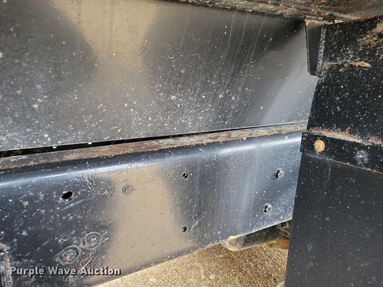 image for item NK9937 1994 Ford LT9000 dump truck