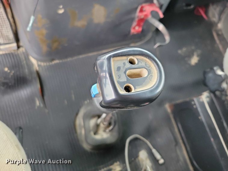 image for item NK9937 1994 Ford LT9000 dump truck