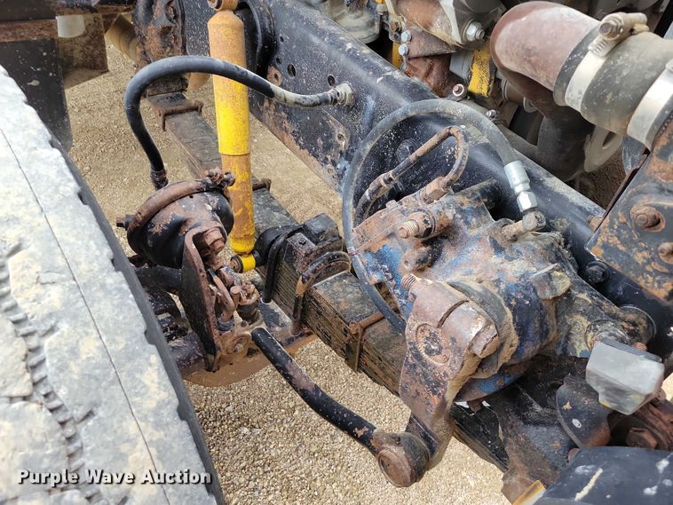 image for item NK9937 1994 Ford LT9000 dump truck