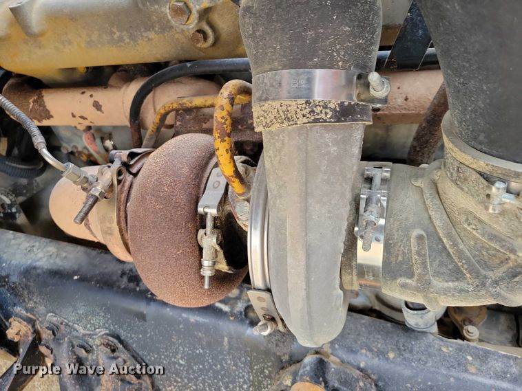 image for item NK9937 1994 Ford LT9000 dump truck