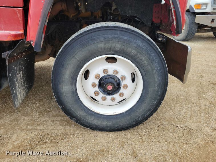 image for item NK9937 1994 Ford LT9000 dump truck