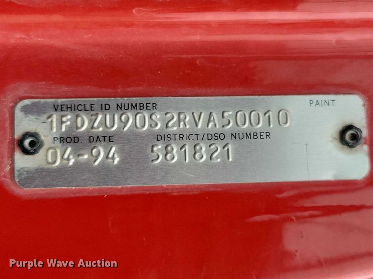 image for item NK9937 1994 Ford LT9000 dump truck