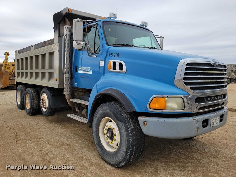 image for item NK9938 2007 Sterling LT9500 dump truck