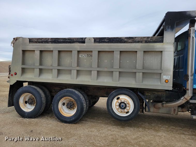 image for item NK9938 2007 Sterling LT9500 dump truck