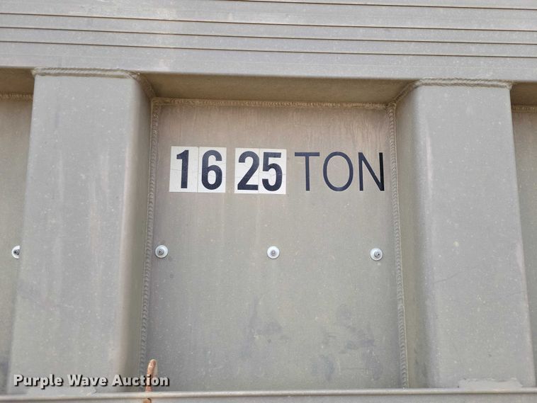 image for item NK9938 2007 Sterling LT9500 dump truck