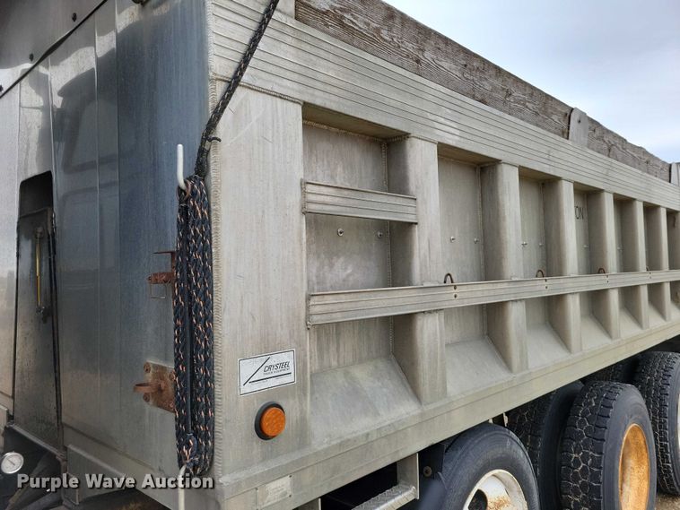 image for item NK9938 2007 Sterling LT9500 dump truck