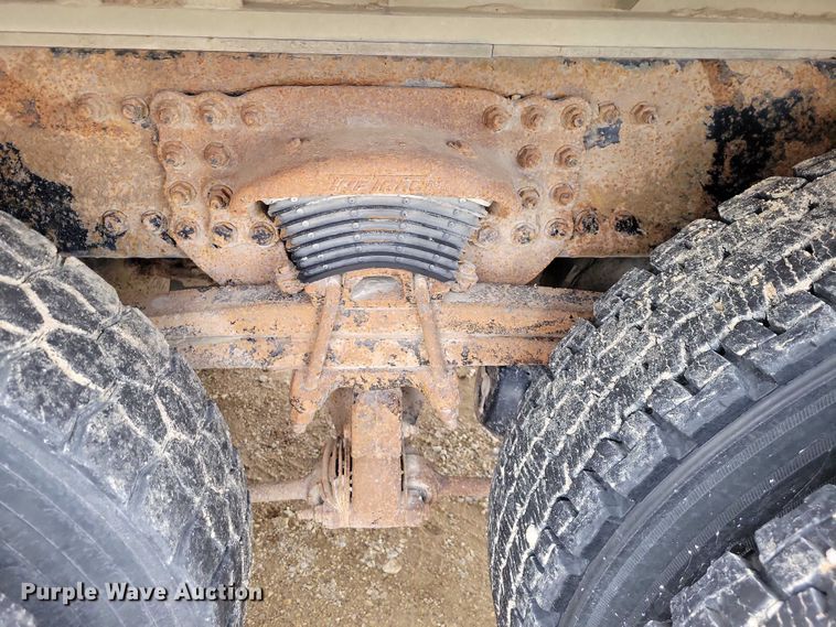 image for item NK9938 2007 Sterling LT9500 dump truck