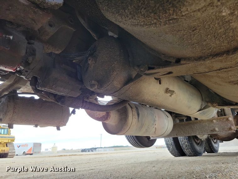 image for item NK9938 2007 Sterling LT9500 dump truck