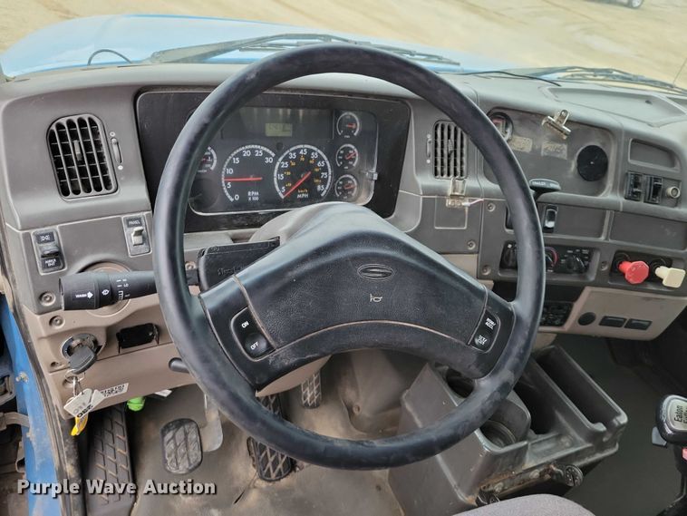 image for item NK9938 2007 Sterling LT9500 dump truck