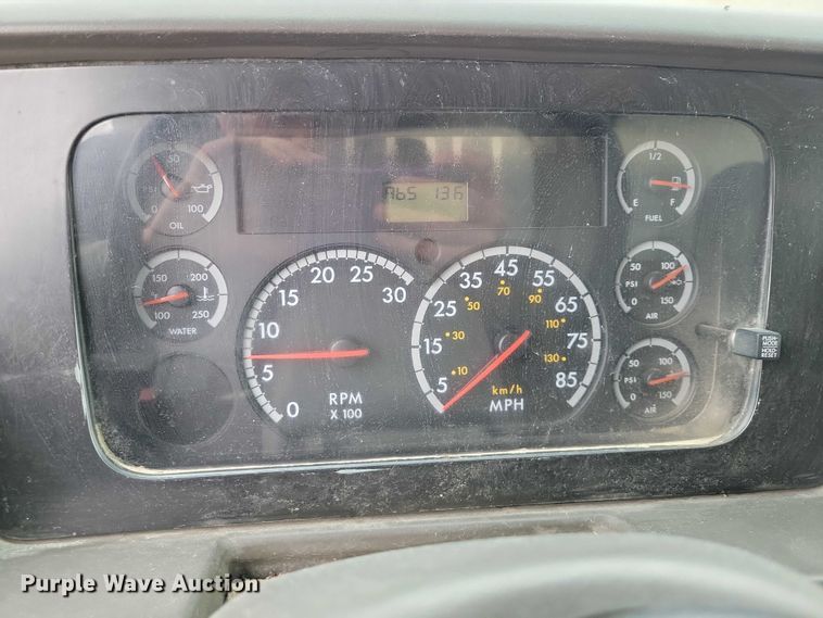 image for item NK9938 2007 Sterling LT9500 dump truck