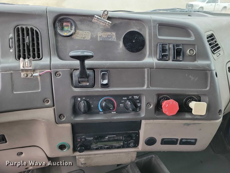 image for item NK9938 2007 Sterling LT9500 dump truck