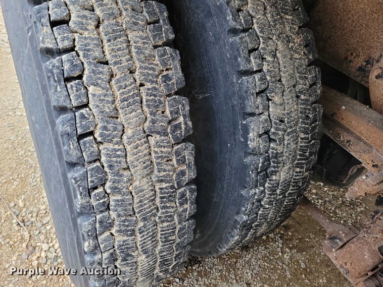 image for item NK9938 2007 Sterling LT9500 dump truck