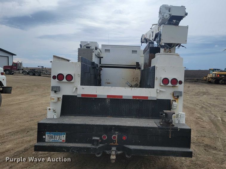 image for item NK9940 2005 Kenworth T300 utility / service truck