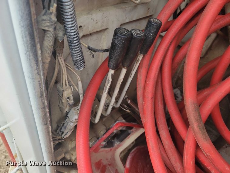 image for item NK9940 2005 Kenworth T300 utility / service truck