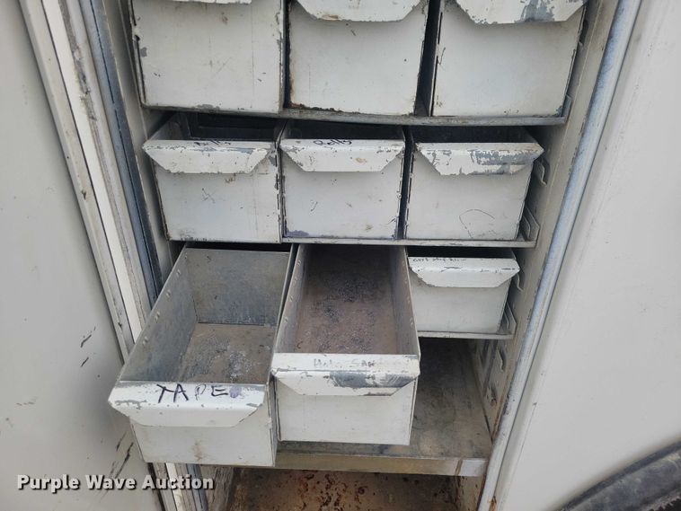 image for item NK9940 2005 Kenworth T300 utility / service truck