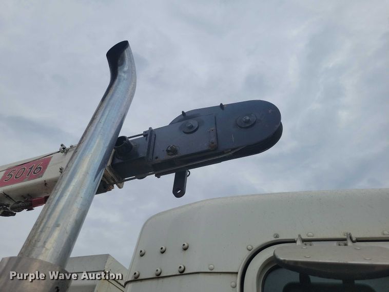 image for item NK9940 2005 Kenworth T300 utility / service truck