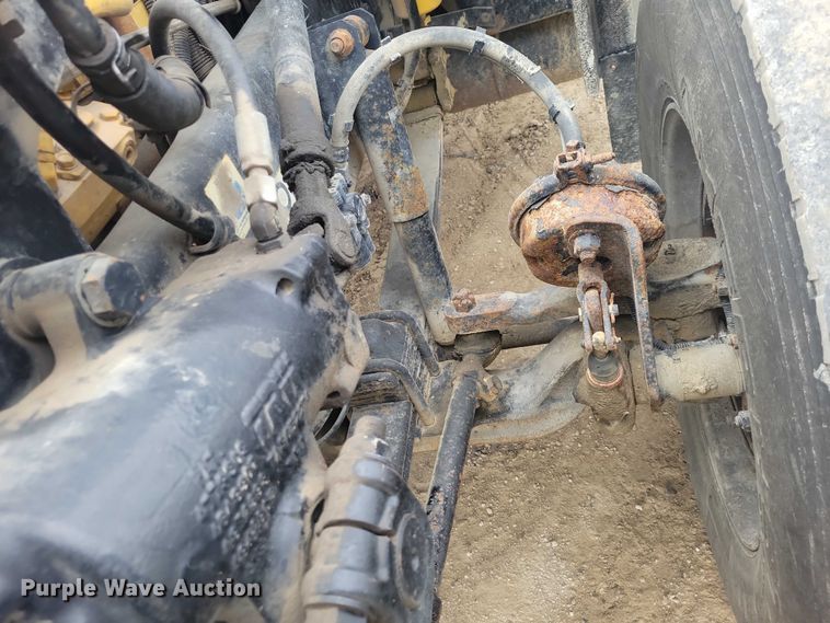 image for item NK9940 2005 Kenworth T300 utility / service truck