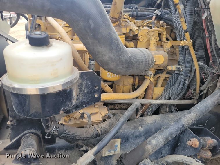 image for item NK9940 2005 Kenworth T300 utility / service truck