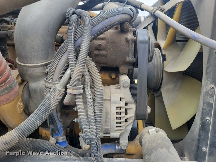 image for item NK9940 2005 Kenworth T300 utility / service truck