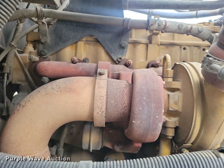 image for item NK9940 2005 Kenworth T300 utility / service truck