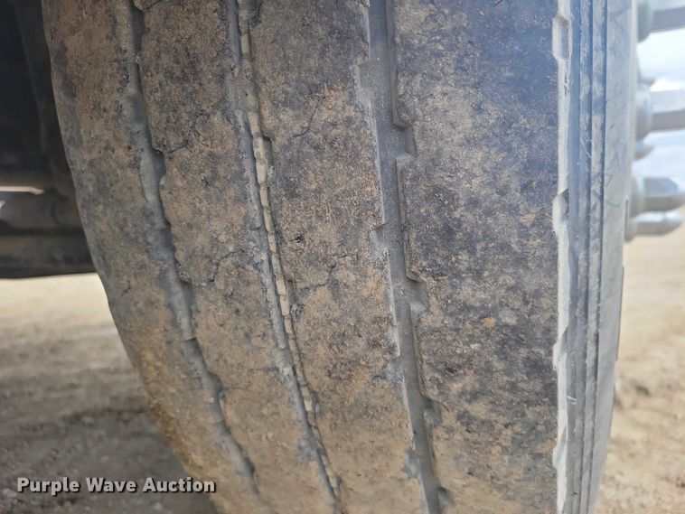 image for item NK9940 2005 Kenworth T300 utility / service truck