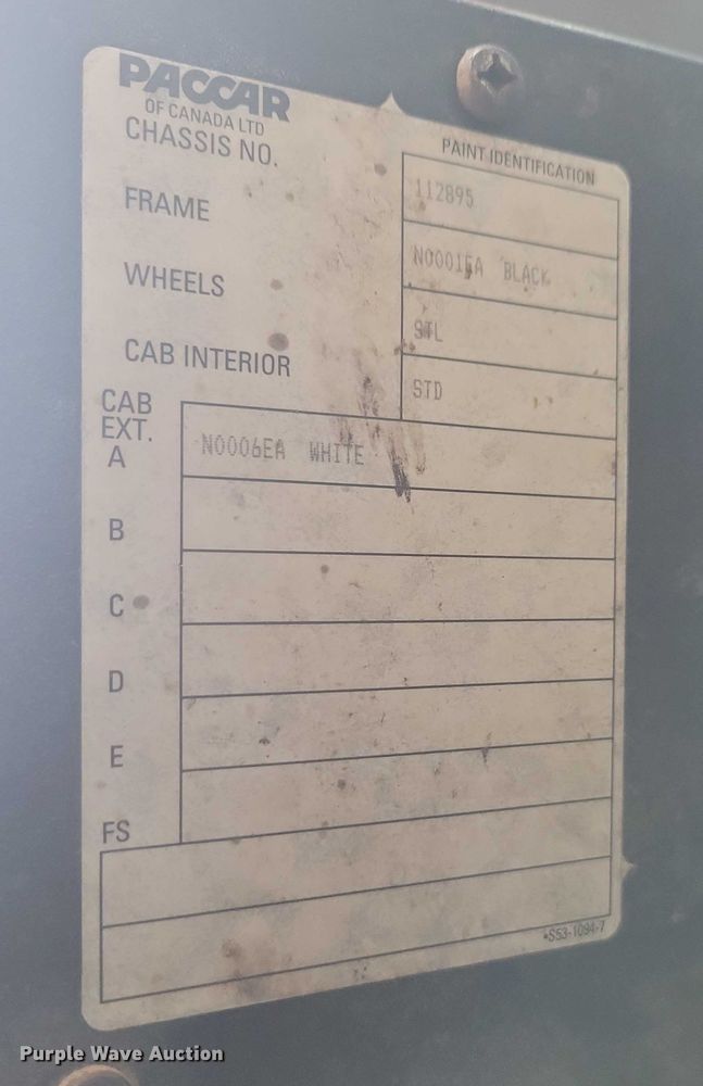 image for item NK9940 2005 Kenworth T300 utility / service truck