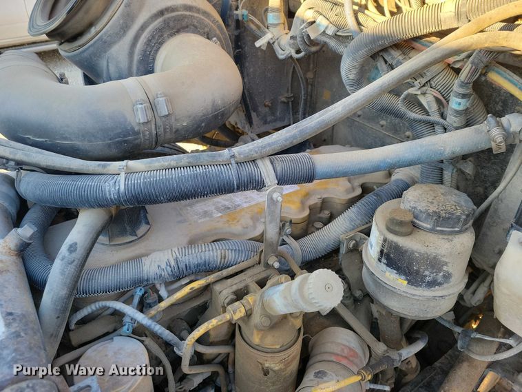 image for item NK9942 2001 Kenworth  T300 fuel truck