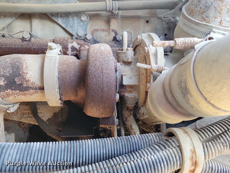 image for item NK9942 2001 Kenworth  T300 fuel truck