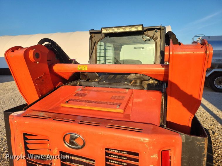 image for item NK9943 2019 Kubota SVL 95-2S tracked skid steer loader