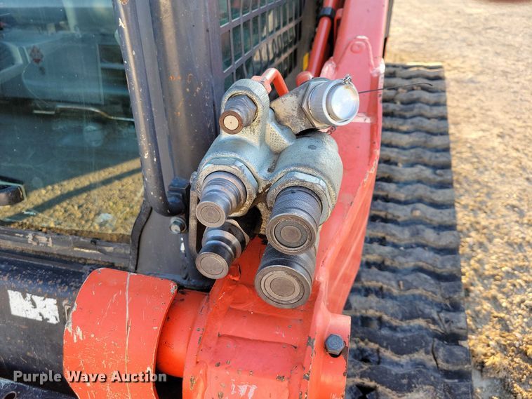 image for item NK9943 2019 Kubota SVL 95-2S tracked skid steer loader