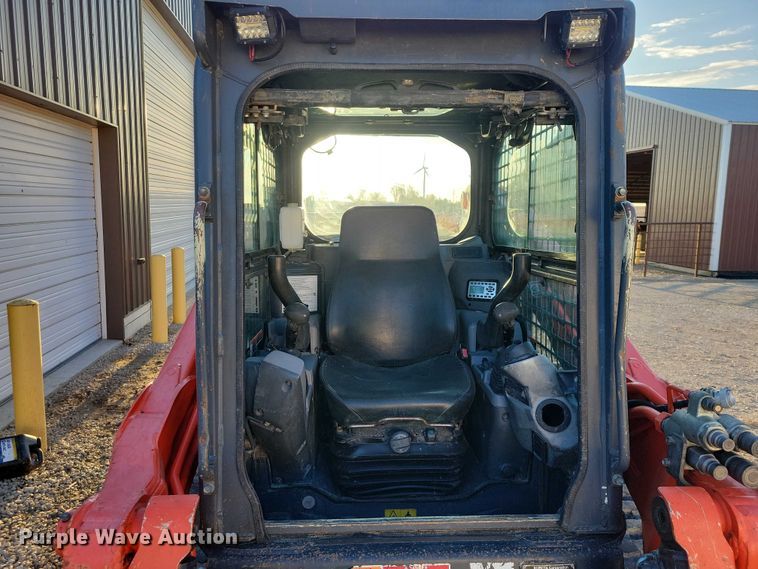 image for item NK9943 2019 Kubota SVL 95-2S tracked skid steer loader