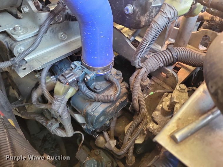 image for item NK9943 2019 Kubota SVL 95-2S tracked skid steer loader