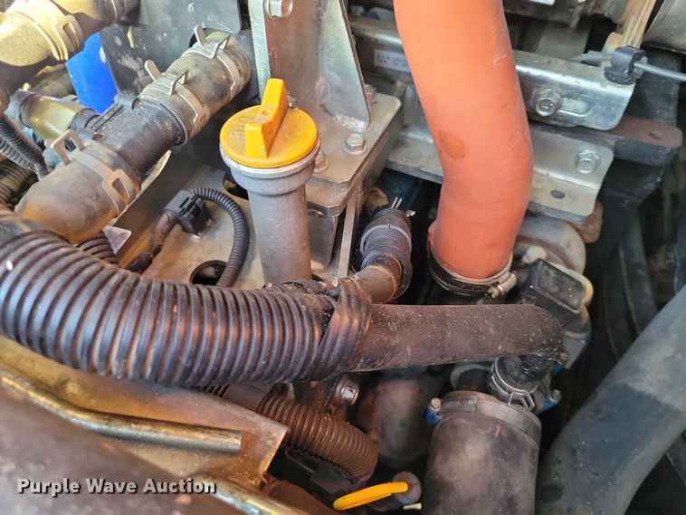 image for item NK9943 2019 Kubota SVL 95-2S tracked skid steer loader