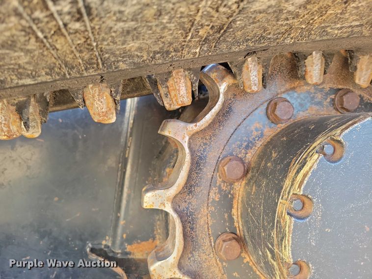 image for item NK9943 2019 Kubota SVL 95-2S tracked skid steer loader