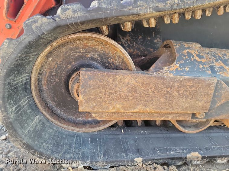 image for item NK9943 2019 Kubota SVL 95-2S tracked skid steer loader