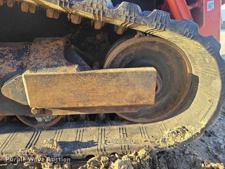 image for item NK9943 2019 Kubota SVL 95-2S tracked skid steer loader