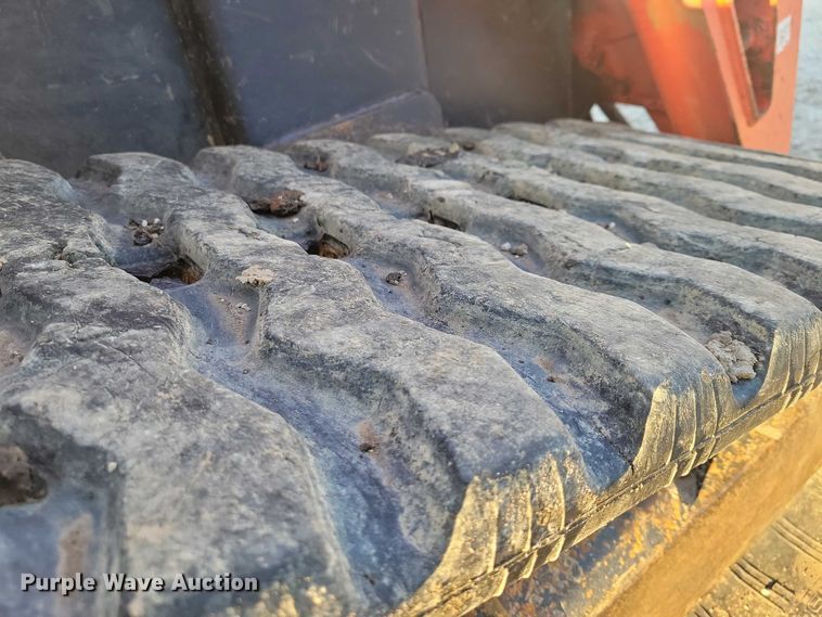 image for item NK9943 2019 Kubota SVL 95-2S tracked skid steer loader