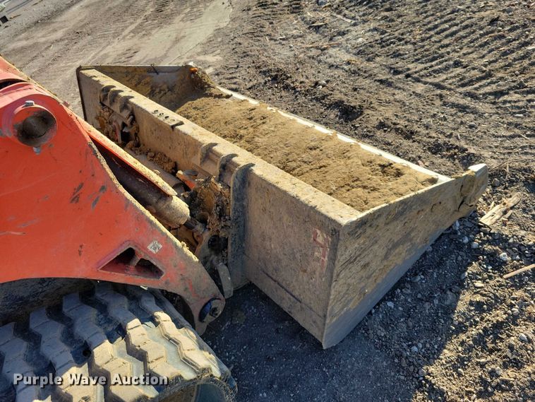 image for item NK9944 2019 Kubota  SVL 95-2S tracked skid steer loader