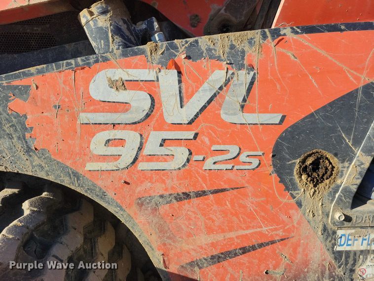 image for item NK9944 2019 Kubota  SVL 95-2S tracked skid steer loader