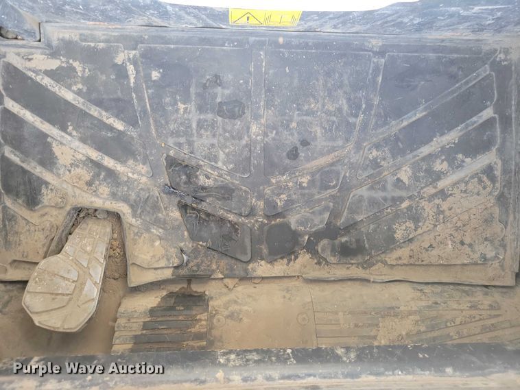 image for item NK9944 2019 Kubota  SVL 95-2S tracked skid steer loader