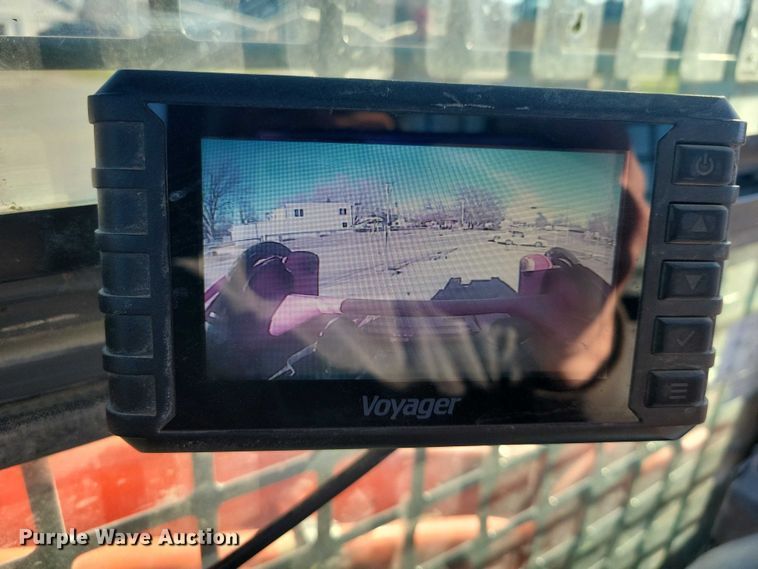 image for item NK9944 2019 Kubota  SVL 95-2S tracked skid steer loader