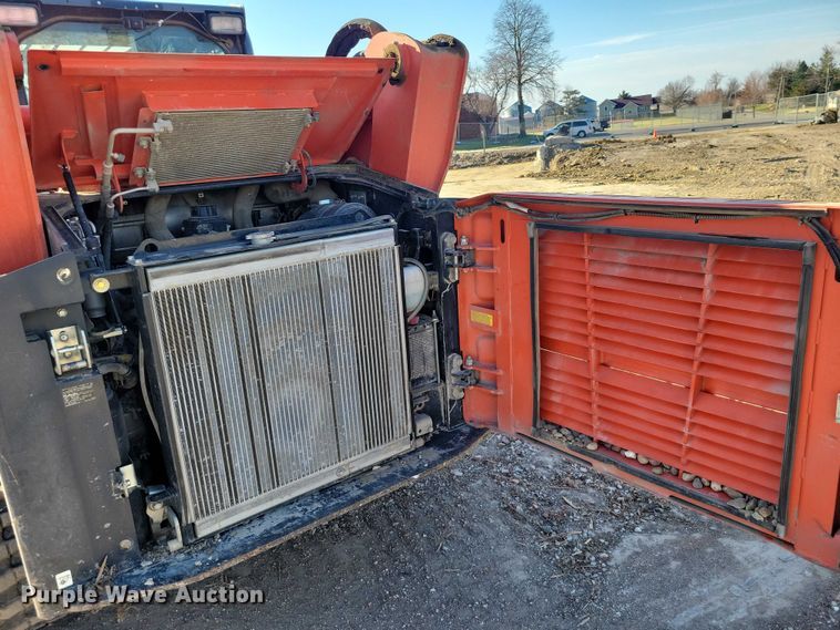 image for item NK9944 2019 Kubota  SVL 95-2S tracked skid steer loader