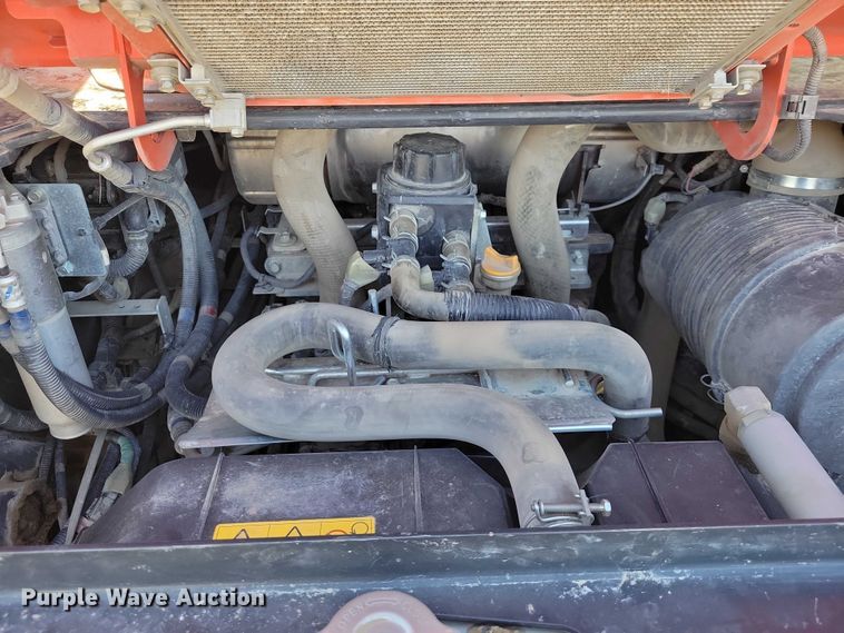 image for item NK9944 2019 Kubota  SVL 95-2S tracked skid steer loader